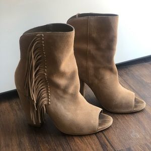 Dolce Vita Booties